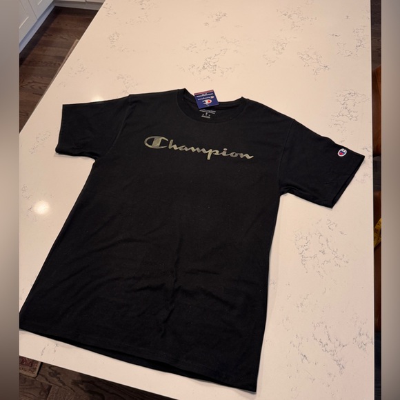 Champion camouflage logo print short sleeve shirt NWT - Picture 3 of 7